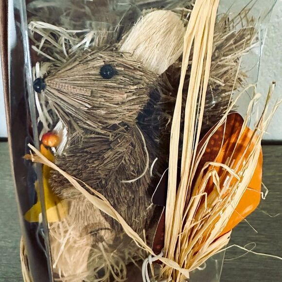 Fall Autumn Woodland Squirrel Rustic Straw Decor Figurines Set - Picture 1 of 3